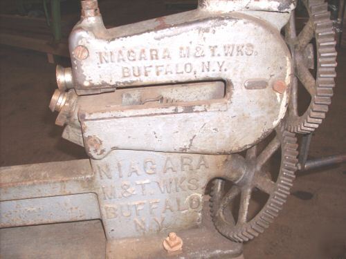 Niagara no 13 sheet metal working circle & ring shear