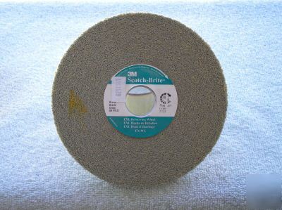 New 3M scotchbrite exl deburring wheel 6 x 1/2 x 1 