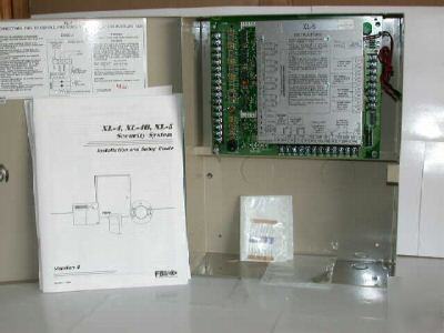 Fbii XL5LT 8-128 zone control / communicator