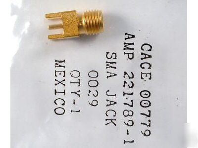 Sma conn pcb vertical *gold* amp 221789-1 qty:25