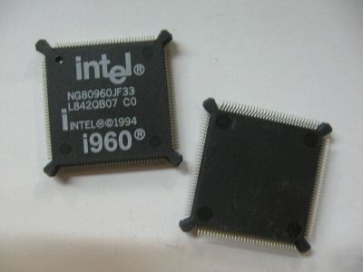 1PC p/n NG80960JF33 ; 32-bit microprocessor - intel