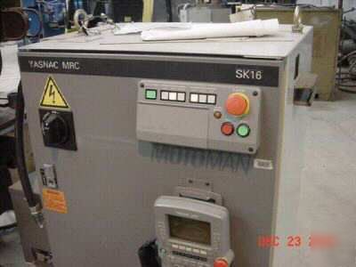 Robot w/ hobart arcmaster 501 welder & mrc controller
