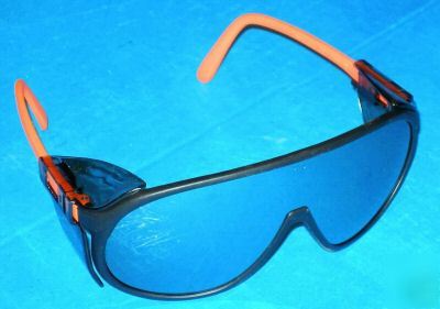 New bouton 8300 series safety spectacles lot of 6
