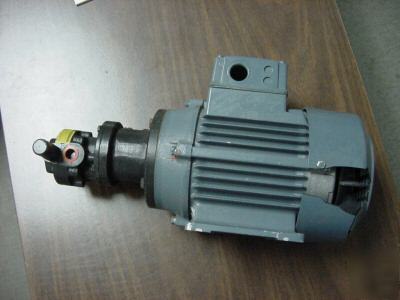 New baier + koppel beka lube pump w/ motor 213 276 