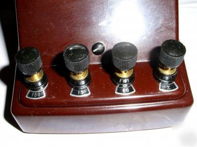 W. m. welch a.c. voltmeter. 0-150 vac. vintage.