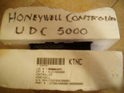 Honeywell udc 5000 unused in original packaging