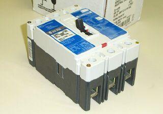 New cutler hammer fd circuit breaker 3P 225A FD3225