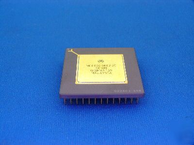 MC68020RC25E MC68020RC motorola ic rare ceramic gold 