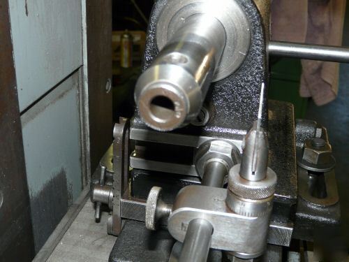 Weldon end mill sharpening fixture - smooth as a babys 