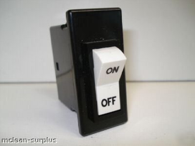 (lot of 20) airpax 10 amp circuit breaker 250V, 50/60HZ