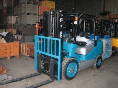 New brand feeler FD30CTJ diesel forklift truck 