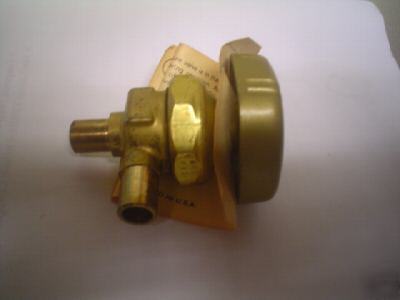 Stremline:packless line valve a - 15528 3/8 x 3/8 flare