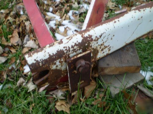 Ih-farmall snow blade/plow