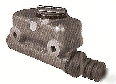 New caterpillar master cylinder part number:971380