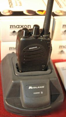 Midland maxon SP220 vhf handheld land mobile radios (4)