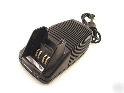 Used motorola rapid charger - HT1000/MTS2000 radios