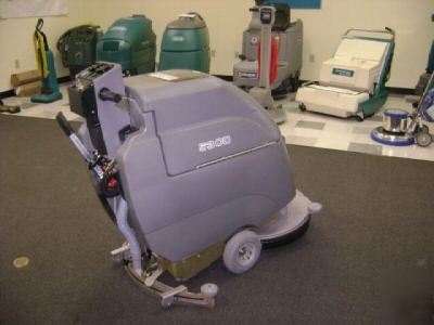 Tennant 5300 floor scrubber autoscrubber floor cleaner