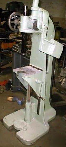 Greenerd #4, 7 ton floor type arbor press