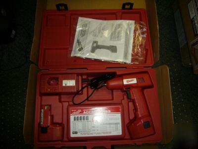 Me 9057-6 12V 1/4 impact driver kit