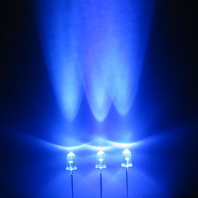 Blue led set of 100 super bright 5MM 7000MCD+ f/r