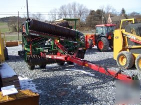 195: brillion 27' pull type x fold packer for tractors