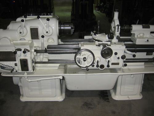 Pratt & whitney engine lathe