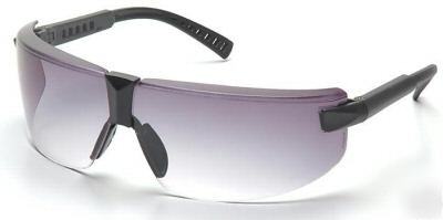 New 6 pyramex gradient gray lense safety & sun glasses