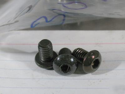 100 #3104 button head socket cap SCREWS8020(80/20 inc)