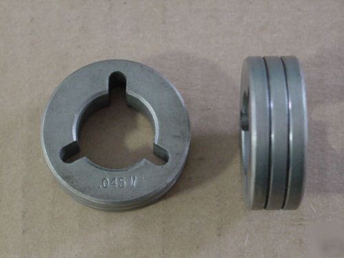 Mig welding assorted parts, tips, guides, etc. 