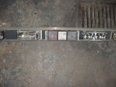 Whelen edge 9000 lightbar- ambulance - strobe- 