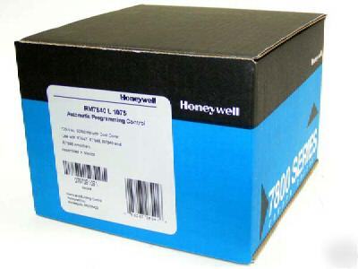 New honeywell RM7840L1075 from factory- controller